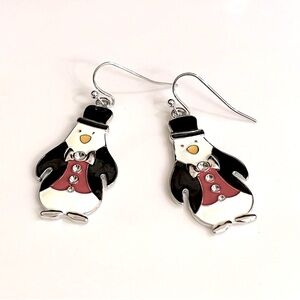 🌸3/$25 🆕 Tuxedo Winter Christmas Penguin Enamel & Silver Holiday Dangle Earrings